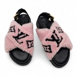 Louis Vuitton Paseo Shearling LV Monogram Flat Slide Sandal Pink Size 37.5 7.5